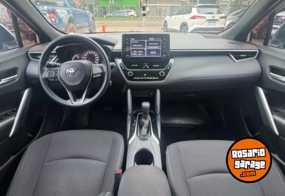 Camionetas - Toyota Corolla Cross XLI 2.0 CVT 2023 Nafta 80000Km - En Venta