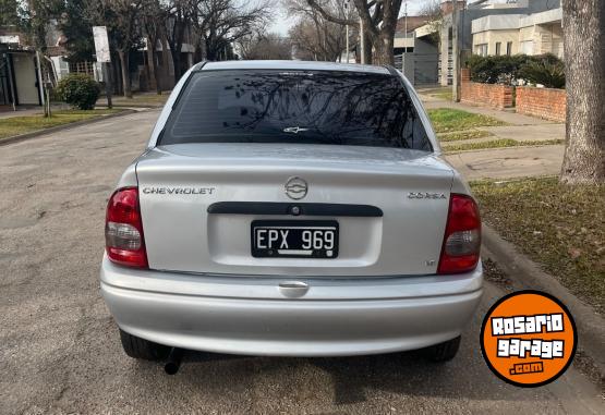 Autos - Chevrolet Corsa Classic 1.6 2004 Nafta 75000Km - En Venta