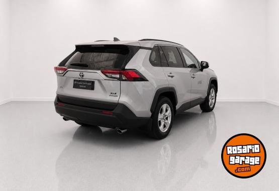 Camionetas - Toyota RAV4 HV 2.5 XLE CVT 2019 Nafta 98053Km - En Venta