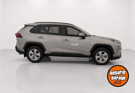 Camionetas - Toyota RAV4 HV 2.5 XLE CVT 2019 Nafta 98053Km - En Venta