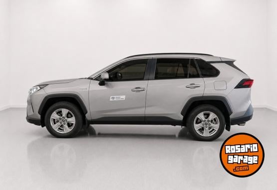 Camionetas - Toyota RAV4 HV 2.5 XLE CVT 2019 Nafta 98053Km - En Venta
