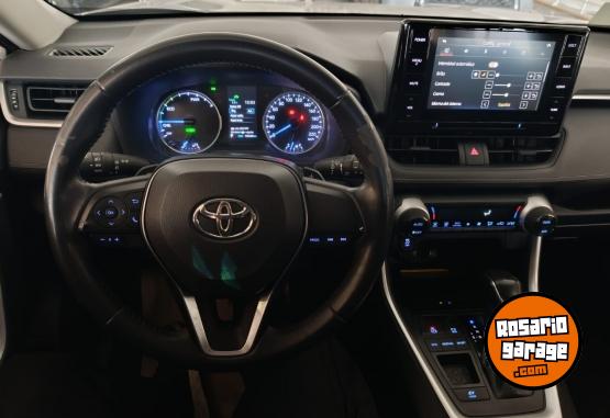 Camionetas - Toyota RAV4 HV 2.5 XLE CVT 2019 Nafta 98053Km - En Venta