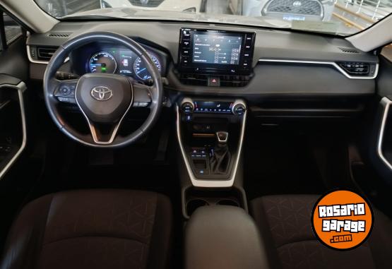Camionetas - Toyota RAV4 HV 2.5 XLE CVT 2019 Nafta 98053Km - En Venta