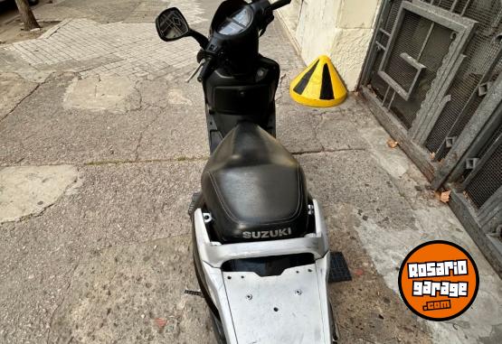 Motos - Suzuki AN 125 2017 Nafta 26400Km - En Venta