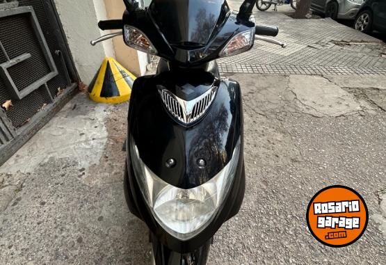 Motos - Suzuki AN 125 2017 Nafta 26400Km - En Venta