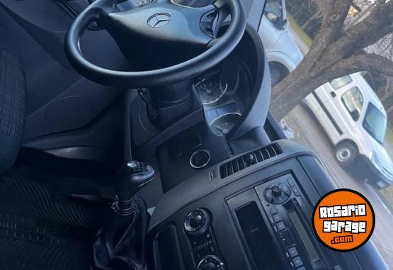 Utilitarios - Mercedes Benz Sprinter 2019 Diesel 142000Km - En Venta