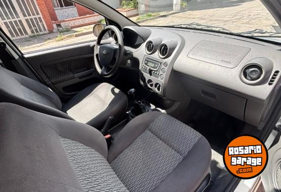 Autos - Ford fiesta max 2007 Diesel 58000Km - En Venta