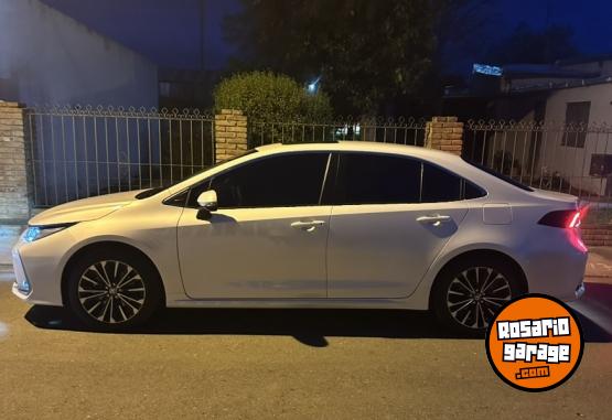 Autos - Toyota COROLLA 2024 Nafta 38000Km - En Venta