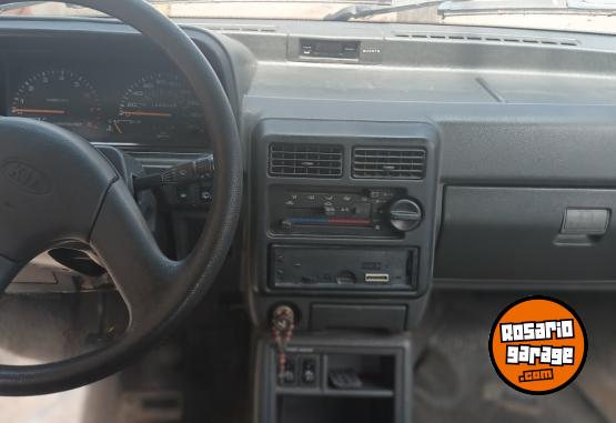 Autos - Kia Pride GLX 1998 Nafta 200000Km - En Venta