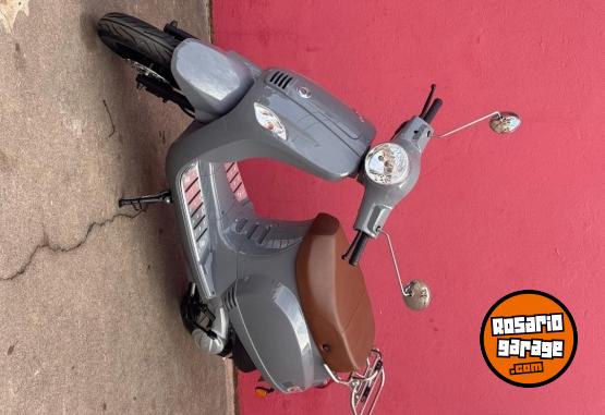 Motos - Otra marca SCOOTER DROOP 125 2026 Nafta 0Km - En Venta