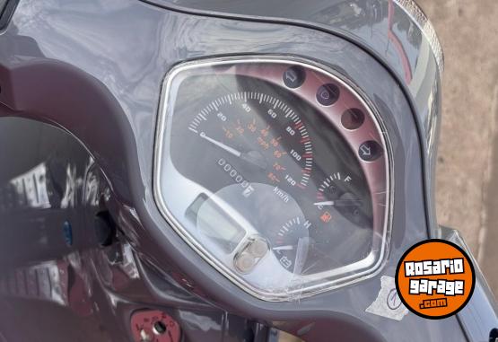 Motos - Otra marca SCOOTER DROOP 125 2026 Nafta 0Km - En Venta