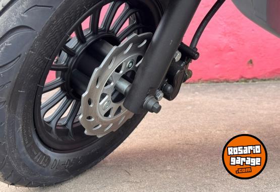 Motos - Otra marca SCOOTER DROOP 125 2026 Nafta 0Km - En Venta