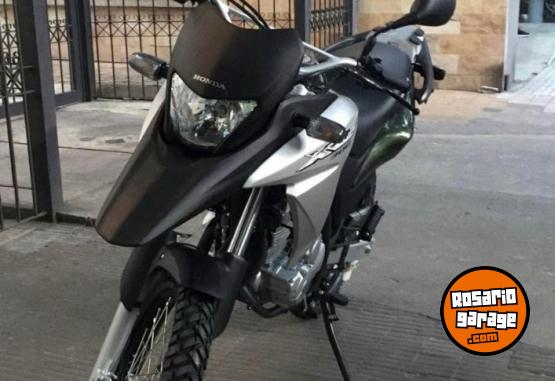 Motos - Honda XRE 2022 Nafta 10500Km - En Venta