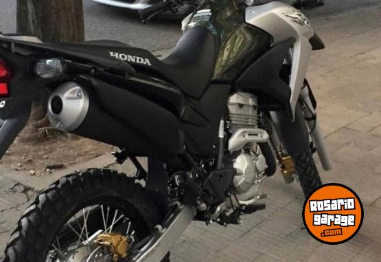 Motos - Honda XRE 2022 Nafta 10500Km - En Venta