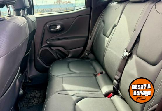 Camionetas - Jeep Renegade Longitude 1.3 2024 Nafta 36000Km - En Venta