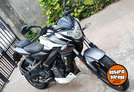 Motos - Bajaj Rouser NS 200 2019 Nafta 22000Km - En Venta