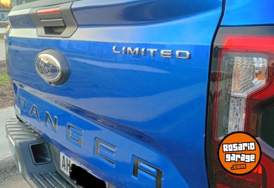 Camionetas - Ford RANGER LIMITED V6 2025 Diesel 9000Km - En Venta