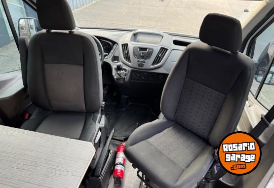 Camionetas - Ford Transit 2021 Diesel 76000Km - En Venta