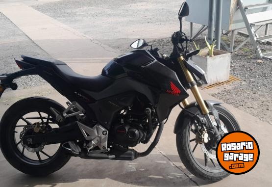 Motos - Honda 190 CB-R 2016 Nafta 15900Km - En Venta