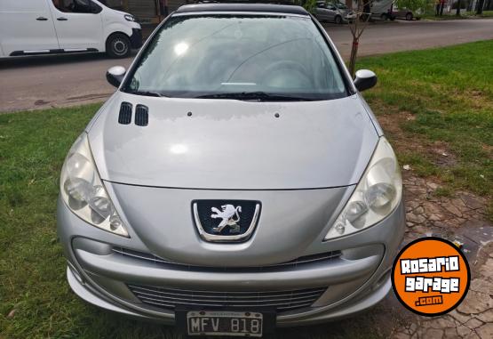 Autos - Peugeot 207 feline 2013 Nafta 146000Km - En Venta