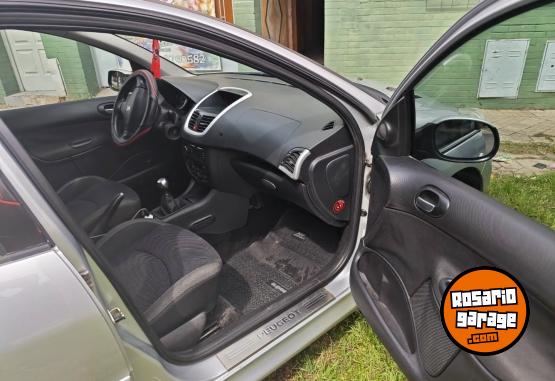 Autos - Peugeot 207 feline 2013 Nafta 146000Km - En Venta