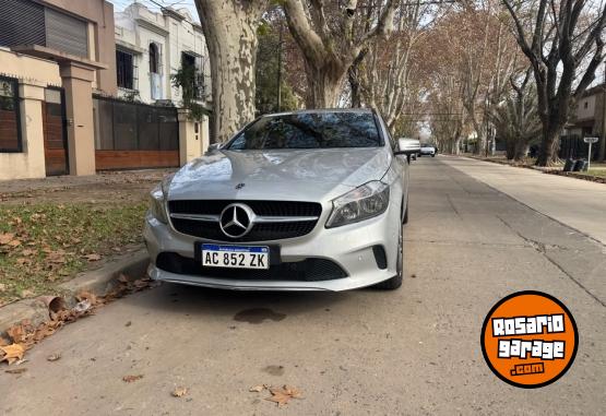 Autos - Mercedes Benz A 200 2018 Nafta 85000Km - En Venta