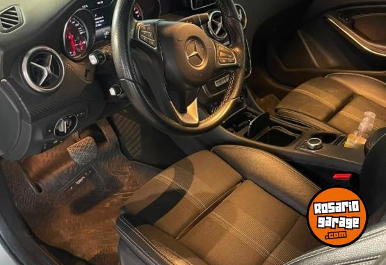 Autos - Mercedes Benz A 200 2018 Nafta 85000Km - En Venta