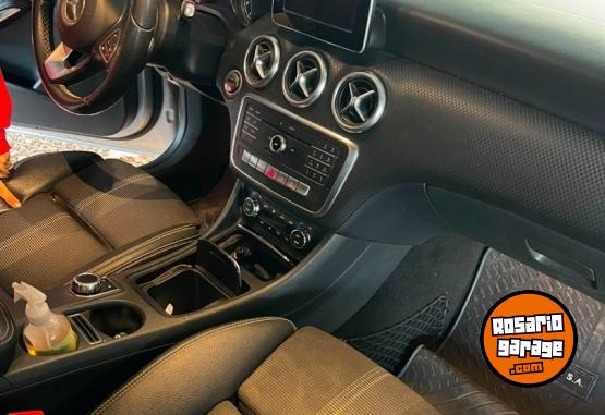 Autos - Mercedes Benz A 200 2018 Nafta 85000Km - En Venta