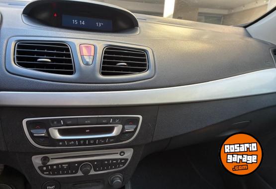 Autos - Renault Fluence luxe 2011 Nafta 133500Km - En Venta