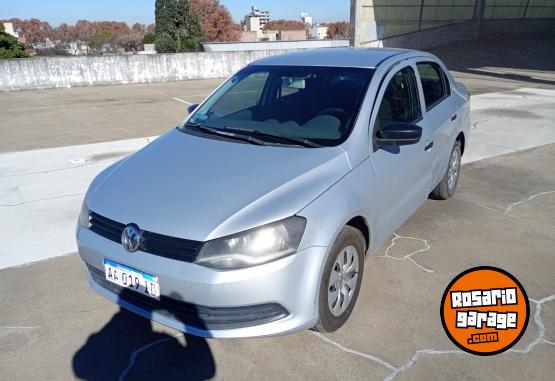 Autos - Volkswagen Voyage 2016 Nafta 93000Km - En Venta