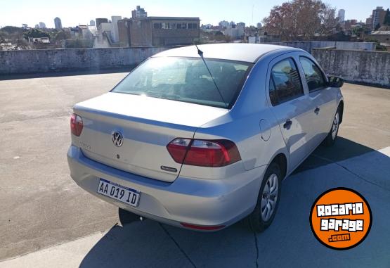 Autos - Volkswagen Voyage 2016 Nafta 93000Km - En Venta