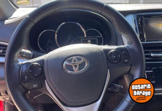 Autos - Toyota Yaris XLs pack 2019 Nafta 127000Km - En Venta