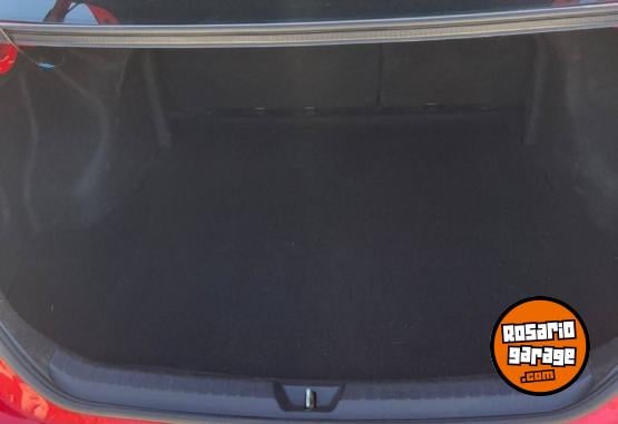 Autos - Toyota Yaris XLs pack 2019 Nafta 127000Km - En Venta