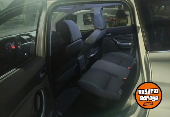 Camionetas - Ford Kuga Trend 2011 Nafta 148000Km - En Venta