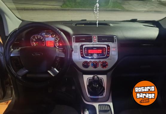 Camionetas - Ford Kuga Trend 2011 Nafta 148000Km - En Venta
