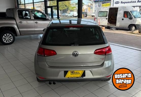 Autos - Volkswagen Golf Comfortline 2015 Nafta 90000Km - En Venta