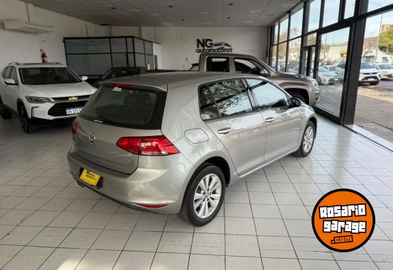 Autos - Volkswagen Golf Comfortline 2015 Nafta 90000Km - En Venta