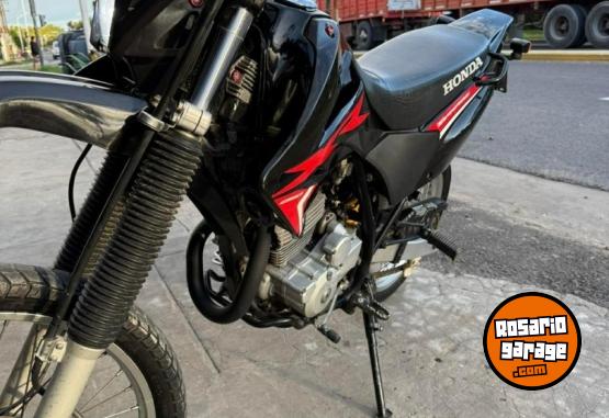 Motos - Honda Honda 2017 Nafta 38000Km - En Venta