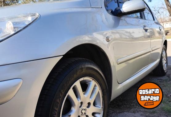 Autos - Peugeot 307 2011 Nafta 165000Km - En Venta