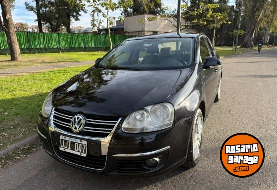 Autos - Volkswagen Vento 2010 Nafta 260000Km - En Venta