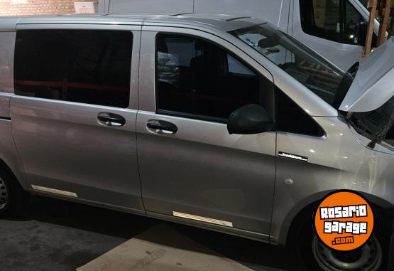 Utilitarios - Mercedes Benz Vito 2017 Diesel 114000Km - En Venta