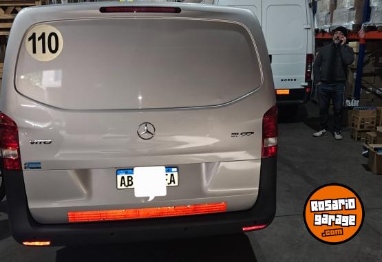 Utilitarios - Mercedes Benz Vito 2017 Diesel 114000Km - En Venta