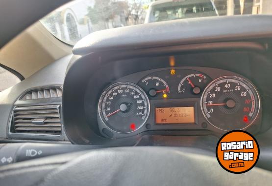 Autos - Fiat Punto 2008 Nafta 200000Km - En Venta