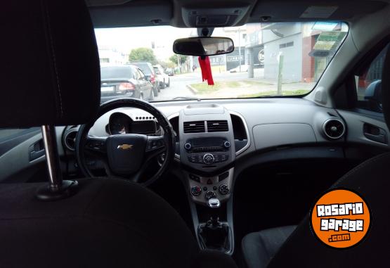 Autos - Chevrolet Sonic LT manual 2012 GNC 110000Km - En Venta