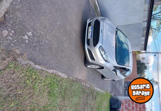 Autos - Ford Fiesta s plus 2016 Nafta 17000Km - En Venta