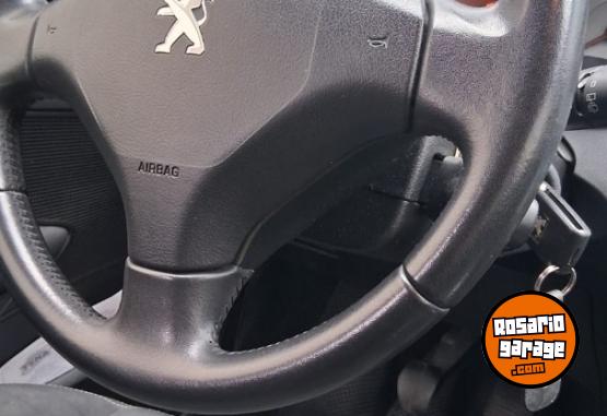 Autos - Peugeot 308 2016 Nafta 124000Km - En Venta