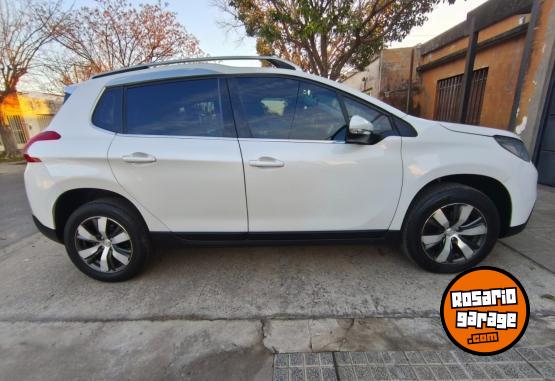 Autos - Peugeot 2008 Fell�ne 1.6 16 v�lv. 2016 Nafta 130000Km - En Venta
