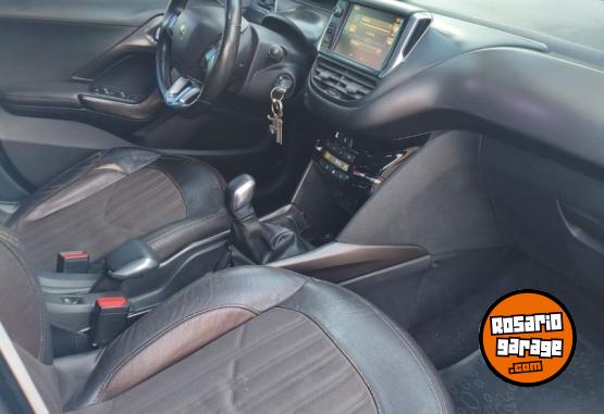 Autos - Peugeot 2008 Fell�ne 1.6 16 v�lv. 2016 Nafta 130000Km - En Venta