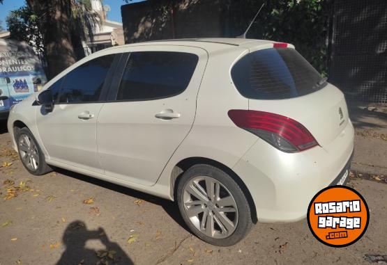 Autos - Peugeot 308 Allure pack 2021 Diesel 120000Km - En Venta