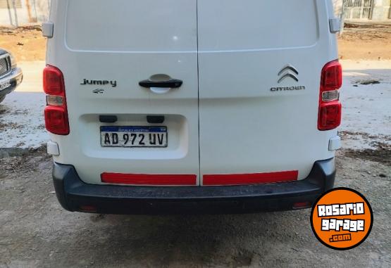 Utilitarios - Citroen Jumpy 2019 Diesel 210000Km - En Venta